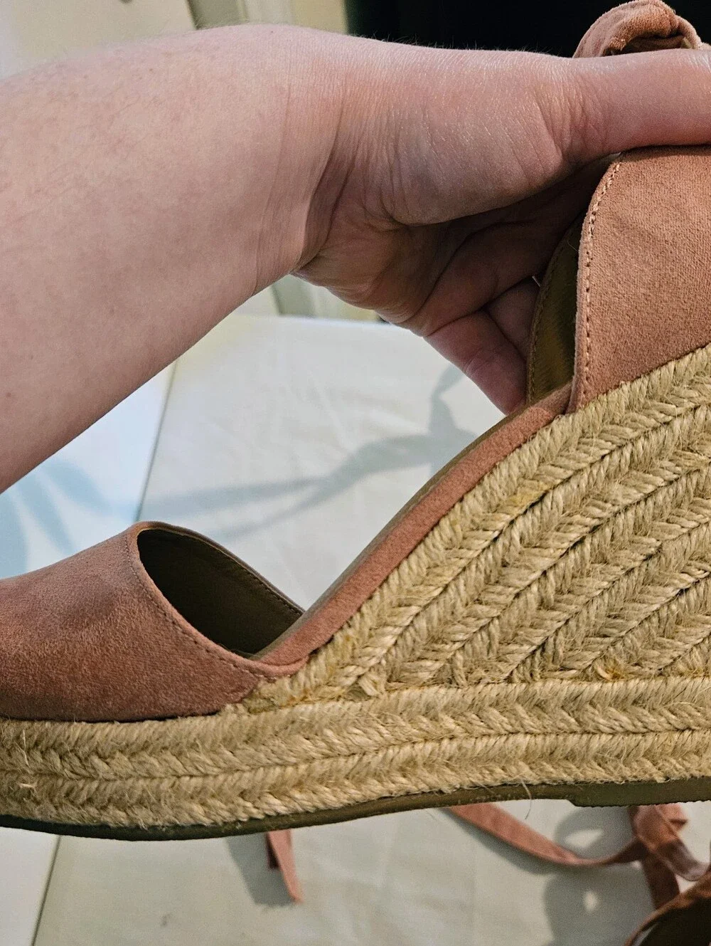 Brash Escape Dusty Rose Mauve Faux Suede Espadrille Wedge Sandals Ankle Tie 7.5